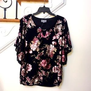 JM COLLECTION Floral Top - NWOT